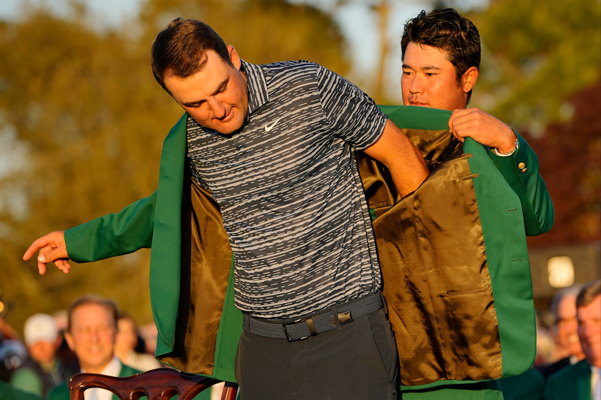 Golf_The Masters_Hideki Matsuyama and Scottie Scheffler at Augusta National Golf Club