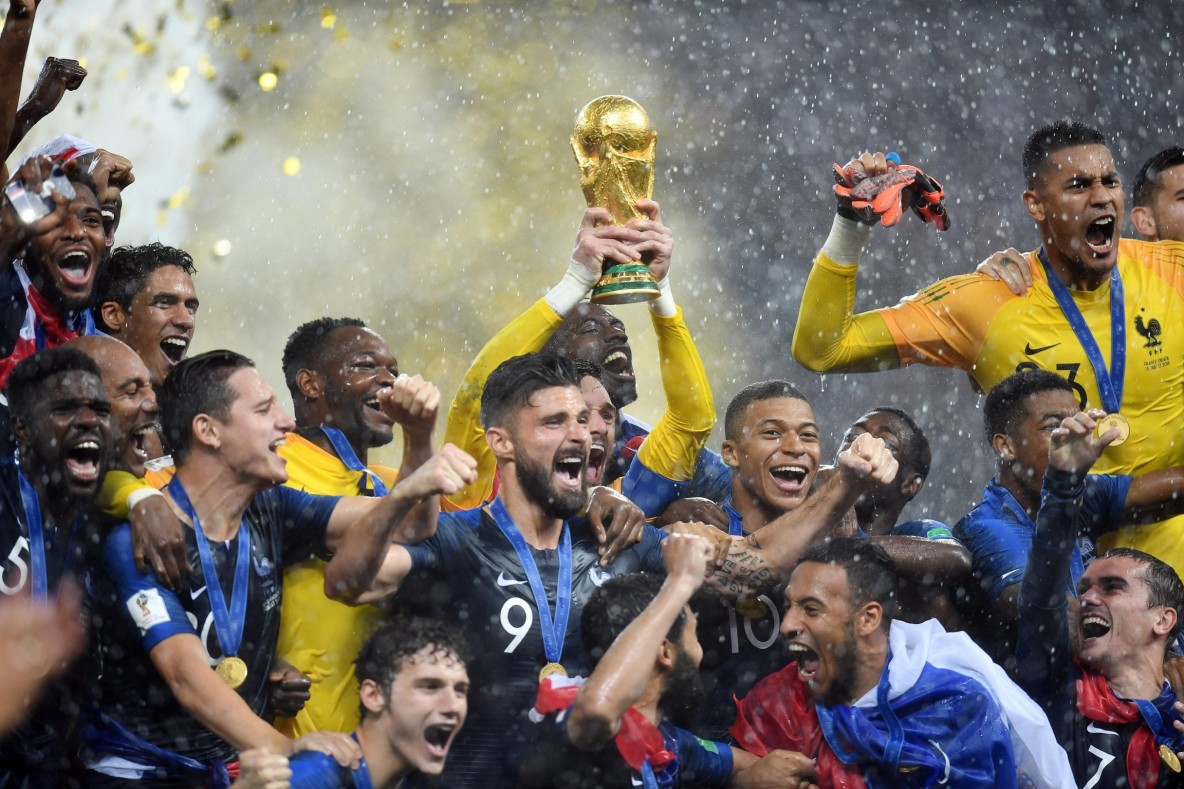 Soccer_World Cup_France celebrate winning 2018 World Cup